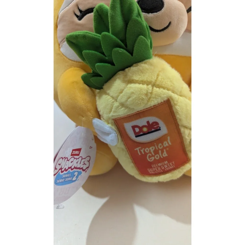 Zuru snackles series
